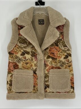 Outdoor Collection 26 International SZ L Floral Tapestry Sherpa Vest Snap